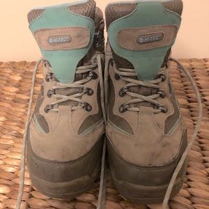 Hi-Tec women’s hiking Boots